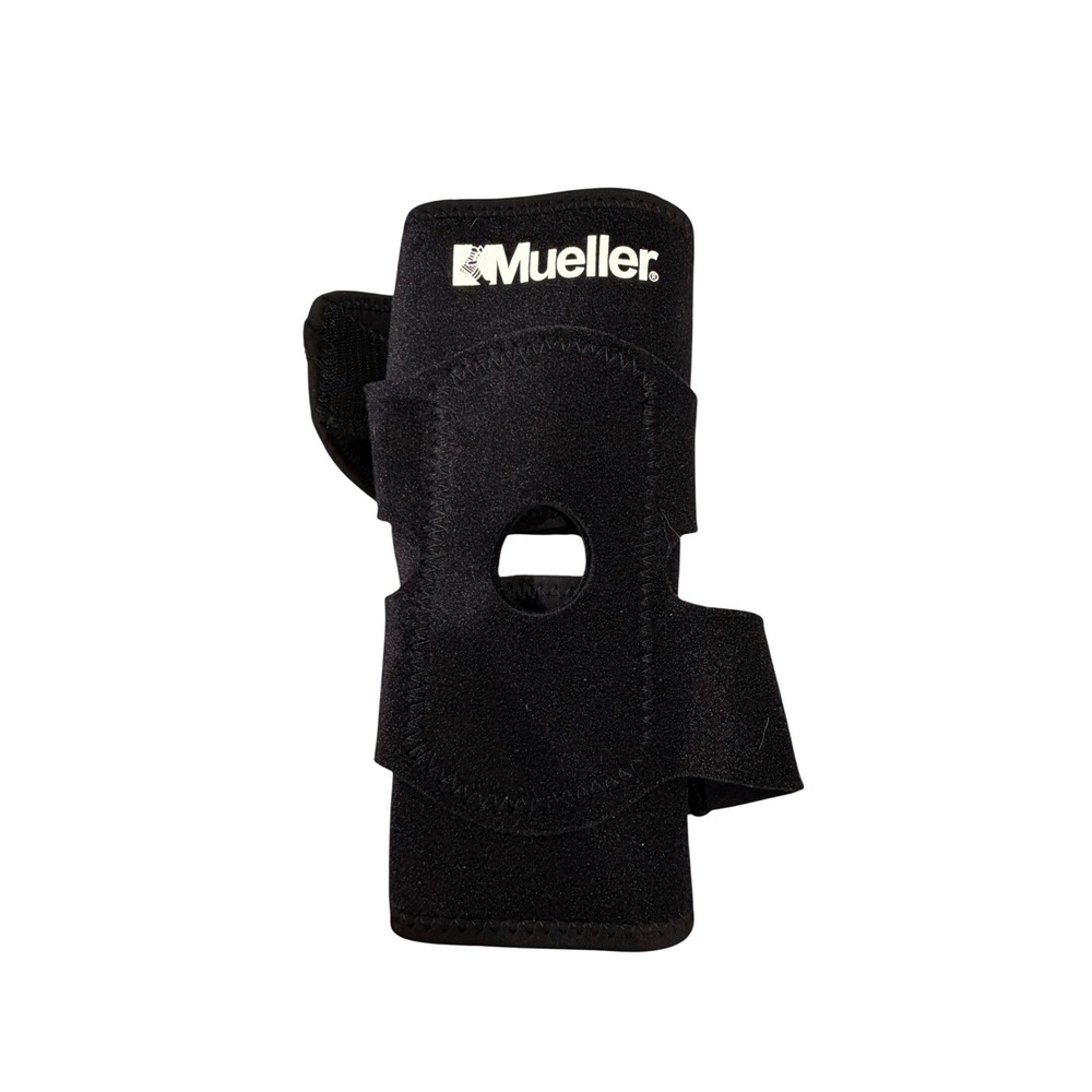 Mueller Adjustable Knee Stabilizer Brace Open Patella Black OSFM B45317A